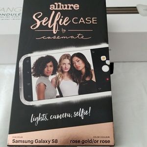 New Allure Selfie Case w/ light-Galaxy s8